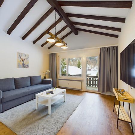 Panorama Apartment For 4 Near Zermatt Tasch Exterior photo